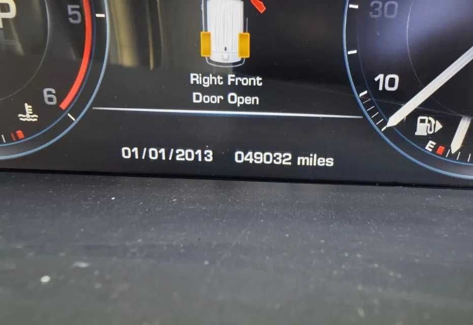 Dezmembrez Range Rover Sport L494 3.0 Diesel V6 / Dezmembrari