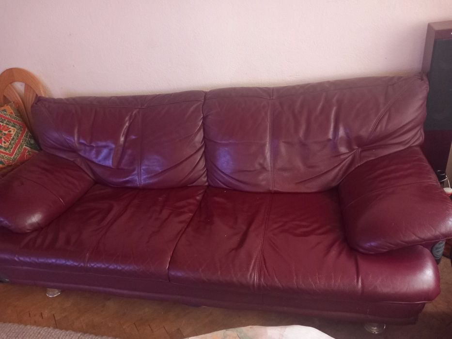 Кожени дивани тройка и двойка