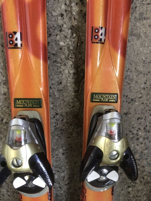 Ски  ATOMIC втора употреба 1.60метър