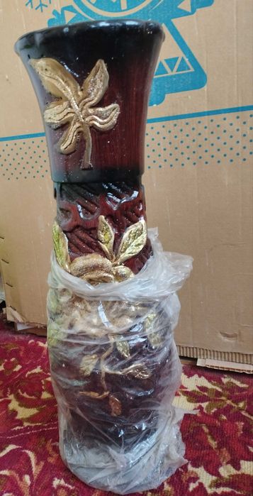 Ваза для цветов для интерьера