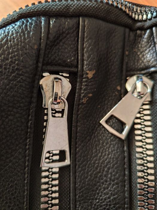 Дамска чанта тип раница