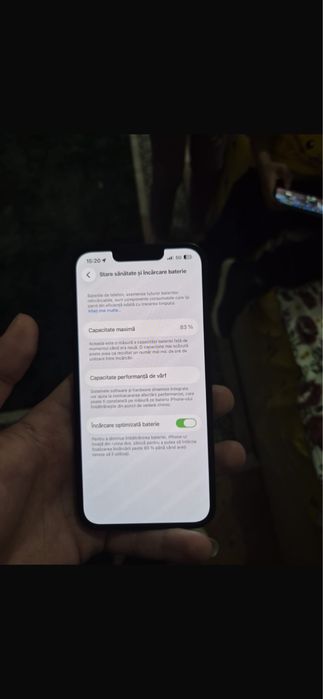 Vând URGENT sau schimb iphone 14