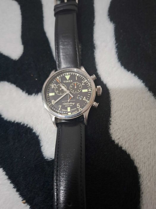 Schimb toate ceasurile cu unul bun