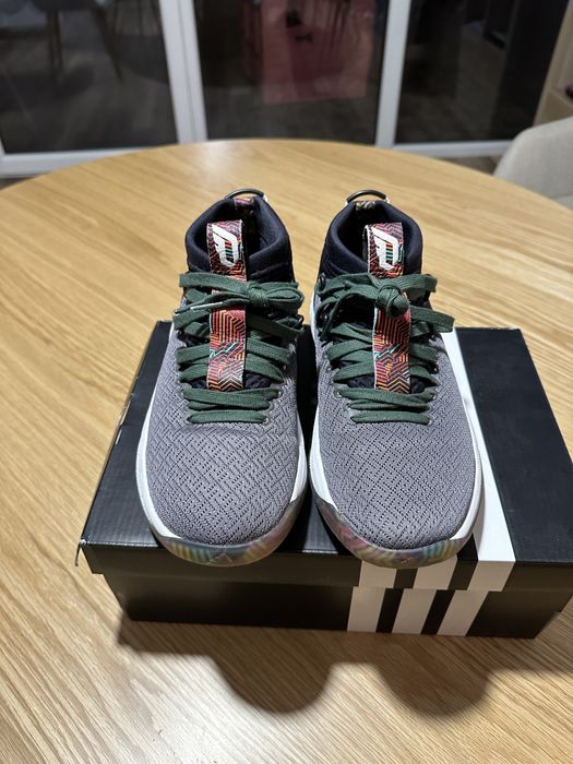 Adidasi Baschet Adidas