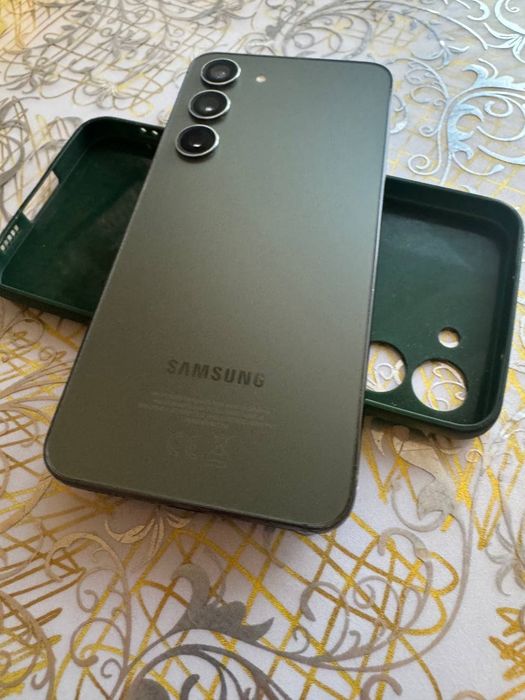 Samsung Galaxy S23 с особенностью