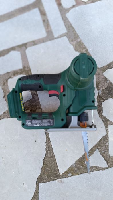 Прободен махален трион bosch