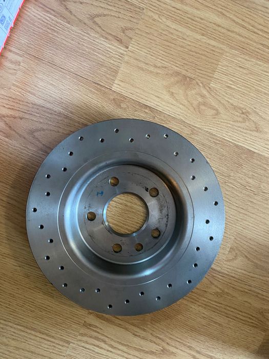 Накладки и дискове на Brembo