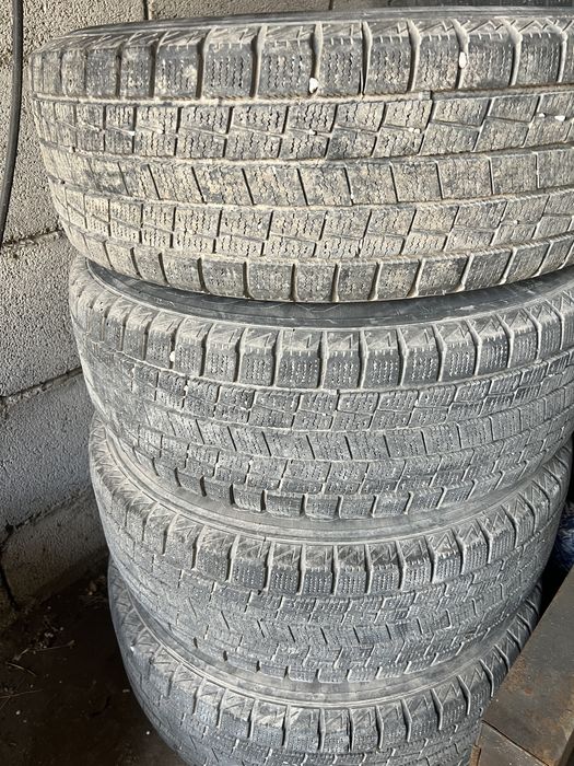 Диски с зимней резиной