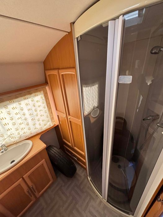 Avondale Rialto 550-4