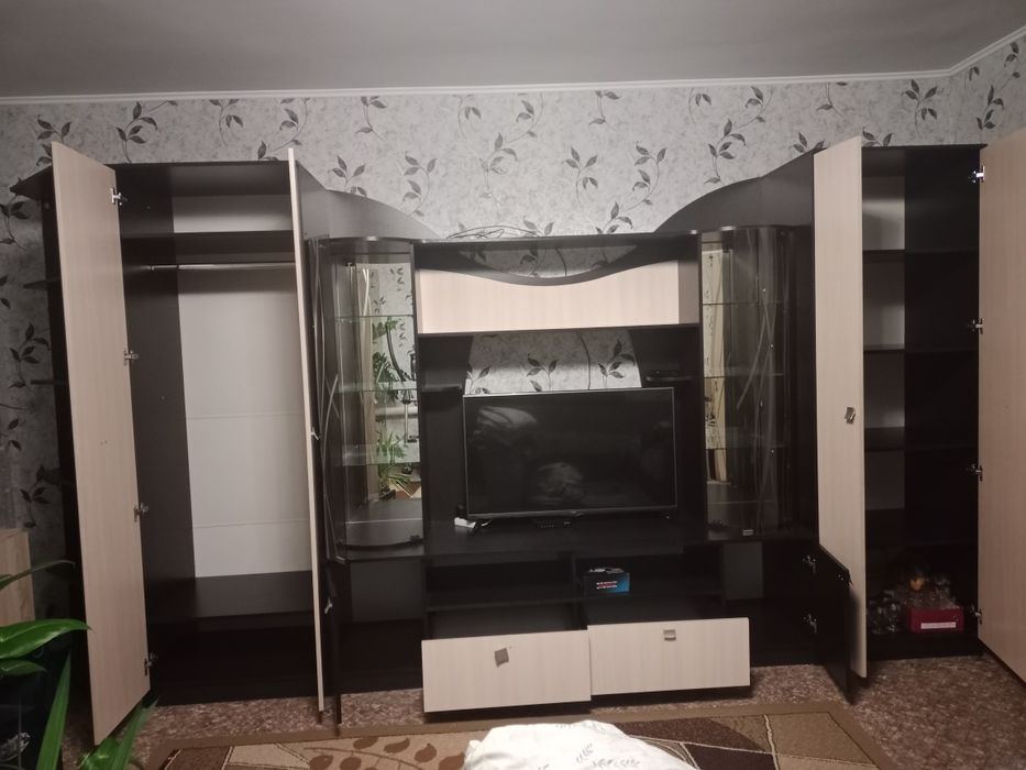 Продам стенка Российской сборрки