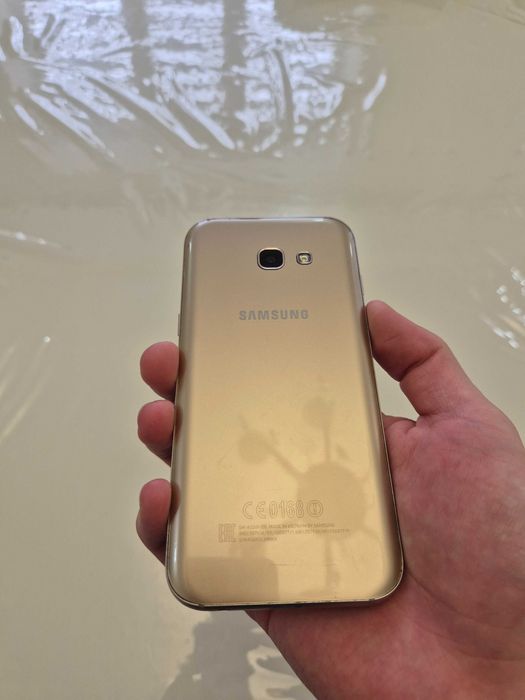 Продам  Samsung A5  3/32  NFC