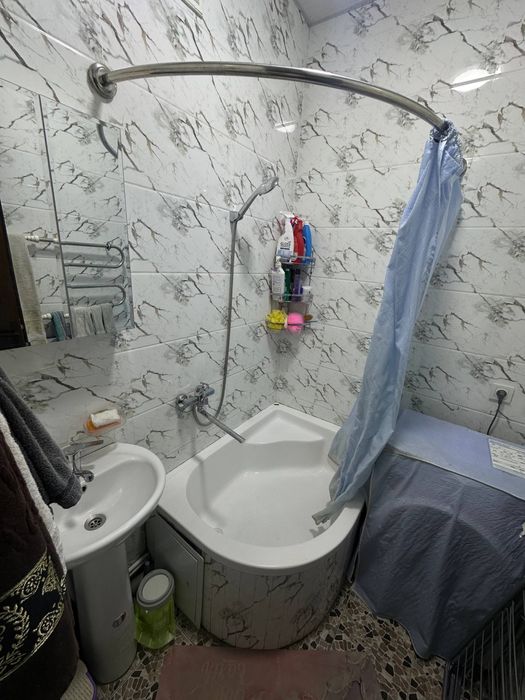 Uchtepa Hokimyat yonida Hamyonbop narxga tayyor kvartira