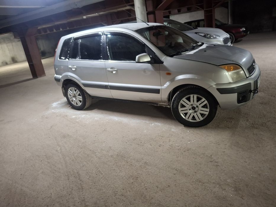 Продаётся форд фьюжн