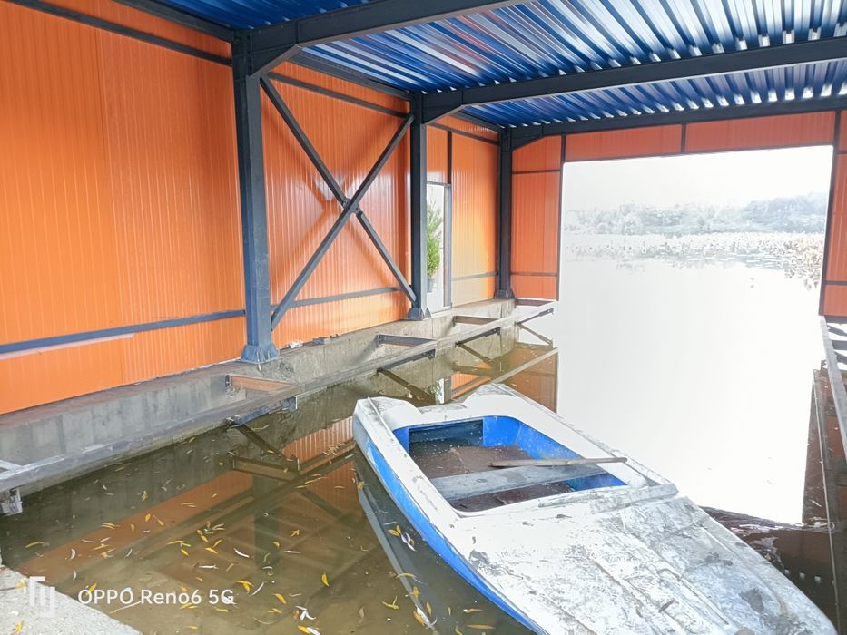 Garaj ambarcatiune pe structura metalica 66mp2