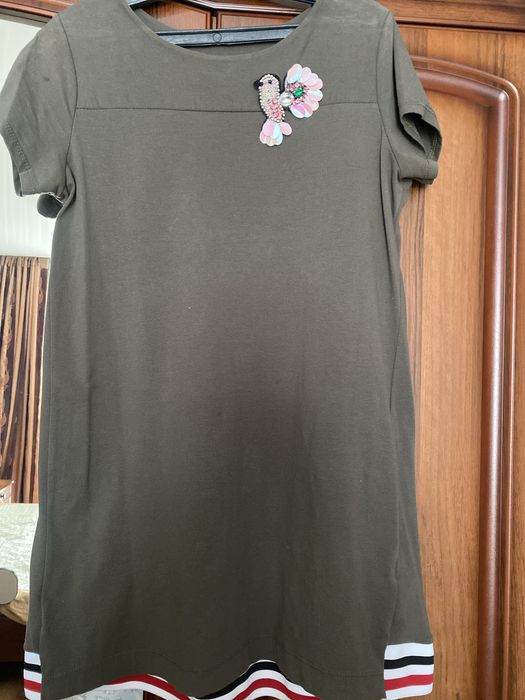 Продам худи  44 рр