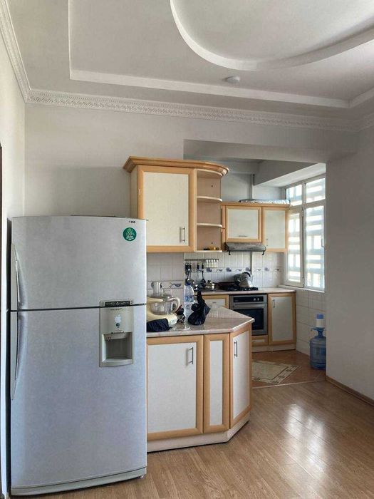 Прод-ся своя 4-х ком. кв. на ул. Садыка Азимова 51  без посредников