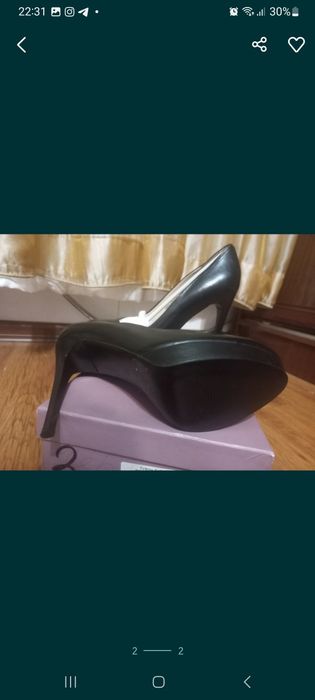 Продам как новые кожанные туфли.  Причина не могу носить каблук