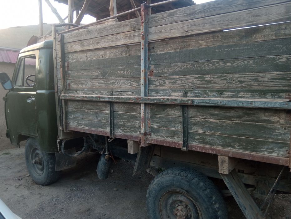 УАЗ 452Д БОРТОВОЙ машина сотилади