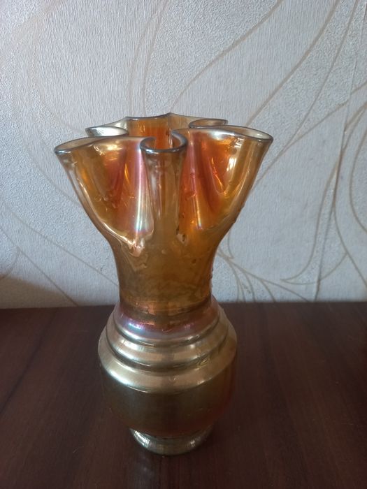 Продам вазы для цветов