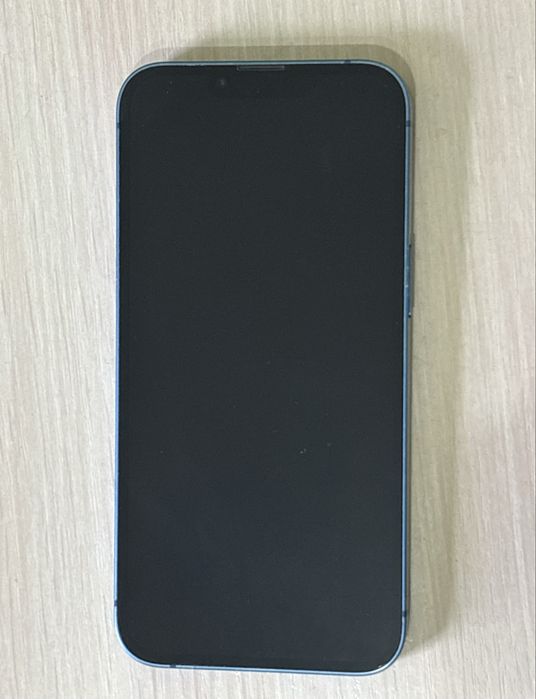 Продается Iphone 13