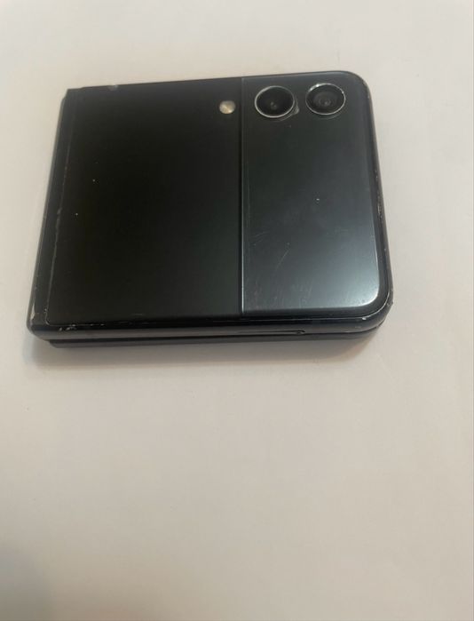 Carcasa Telefon Samsung Z Flip 3 ptr piese