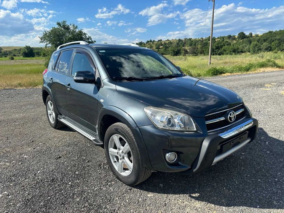 Toyota Rav4 RAV4 2.2 D-4D /Напълно обслужена  /4х4/