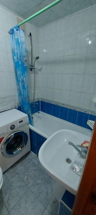 Сдам 1 комн Достык Молл