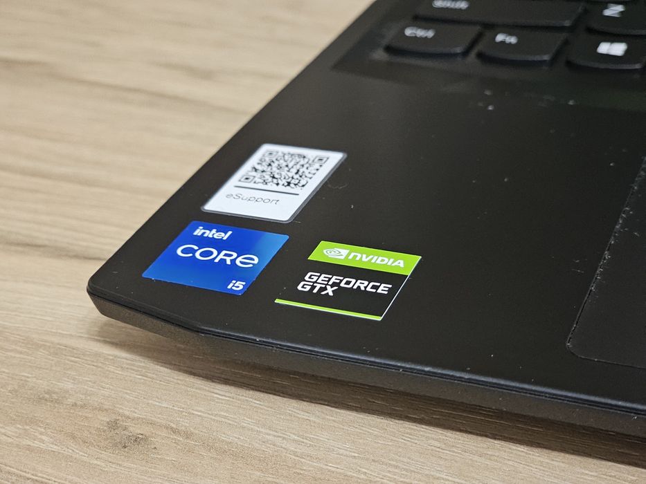 Gaming лаптоп Lenovo IdeaPad 3 15IHU6