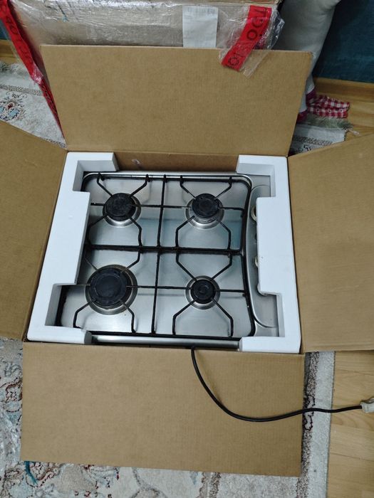 Газовая плита продаю скидка будет