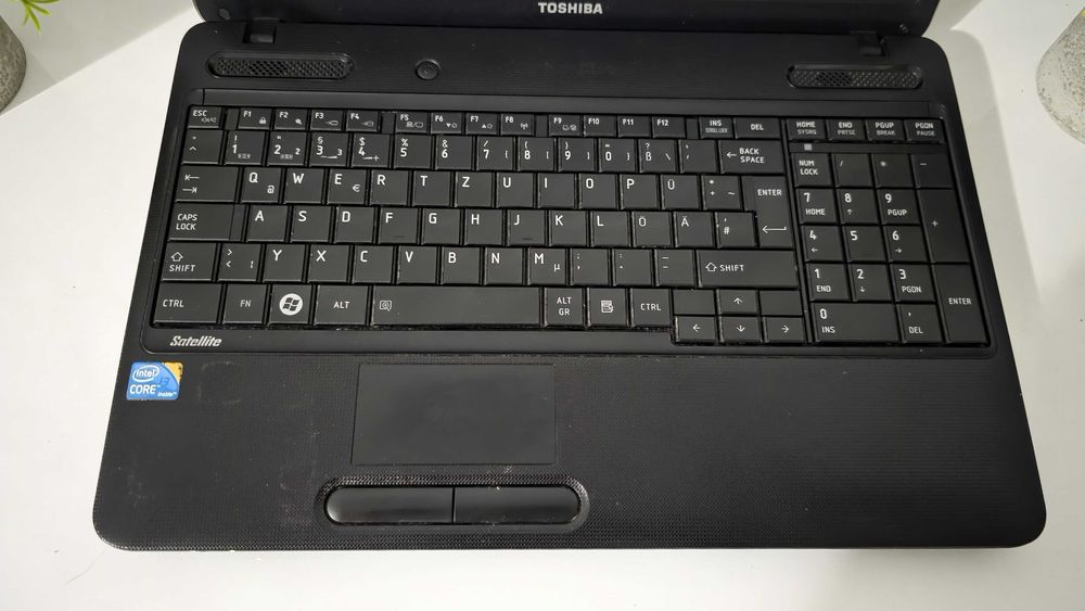 Laptop Toshiba Satellite C650-1E1