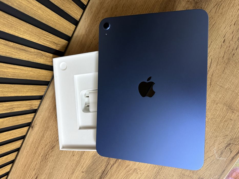 Ipad A 16 с гарантией до 04.27