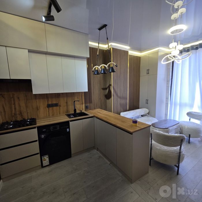 Продается 2/4/12 40м2 в ЖК Charq novza, ор-р: Самарканд Дарвоза