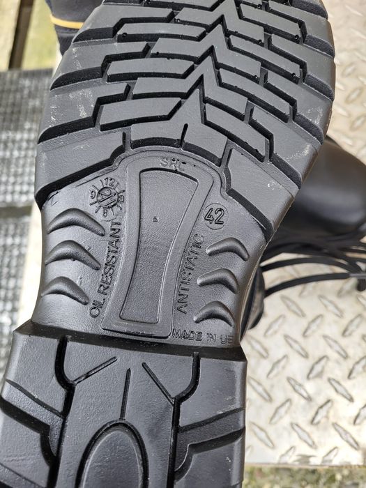 Bocanci  de armata ,interventie piele  nr 42