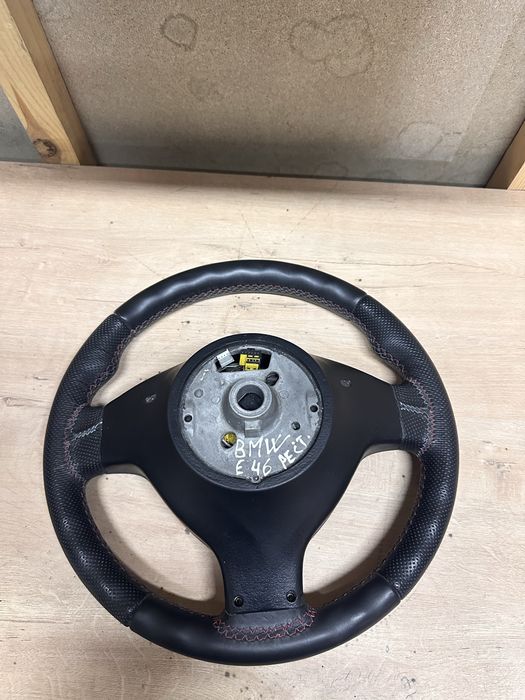 В продаже руль бмв е39, е46