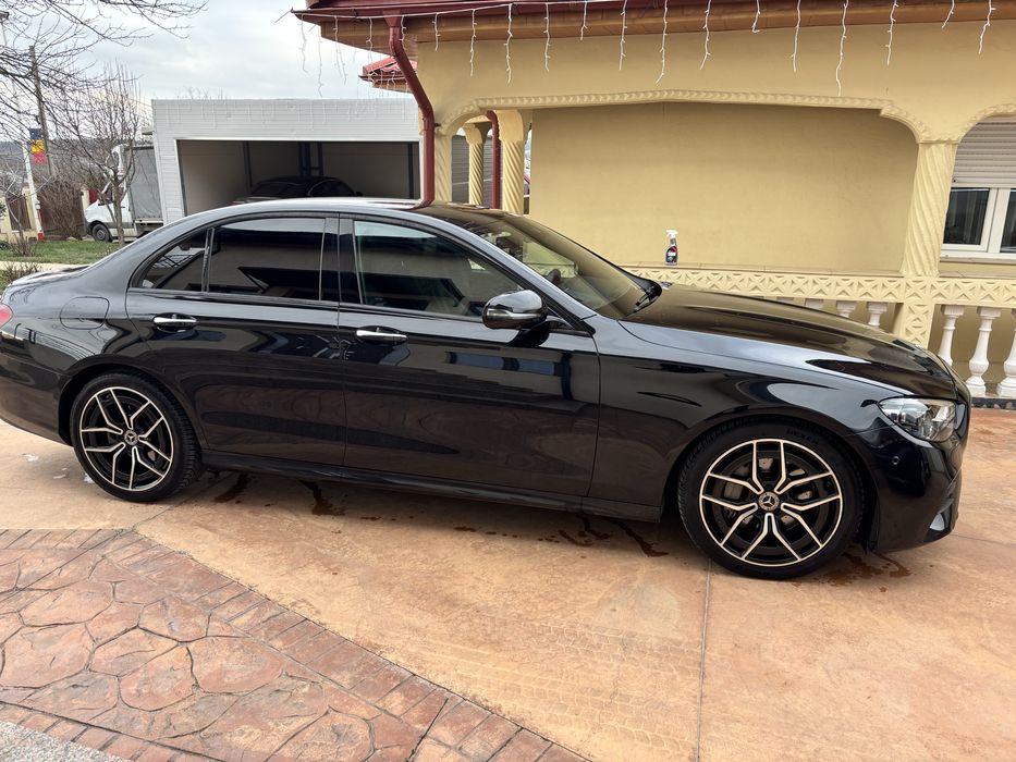 Mercede-Benz E Class 220