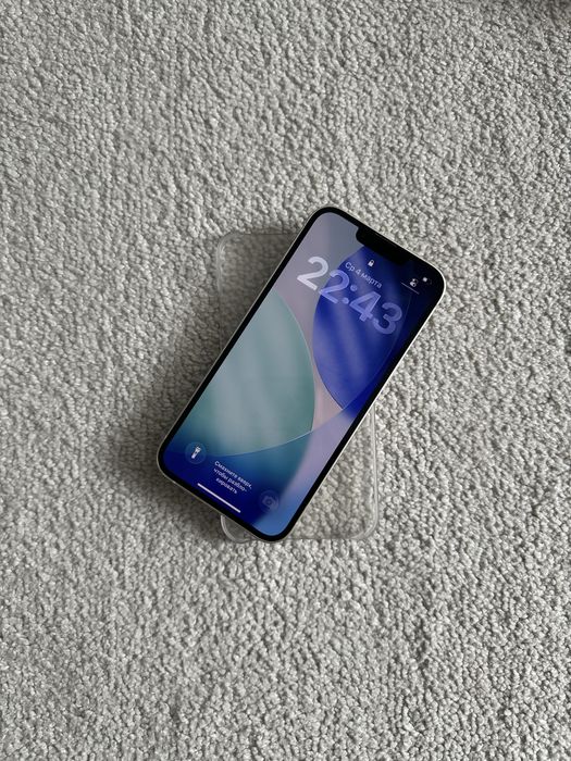 Продам iphone 13