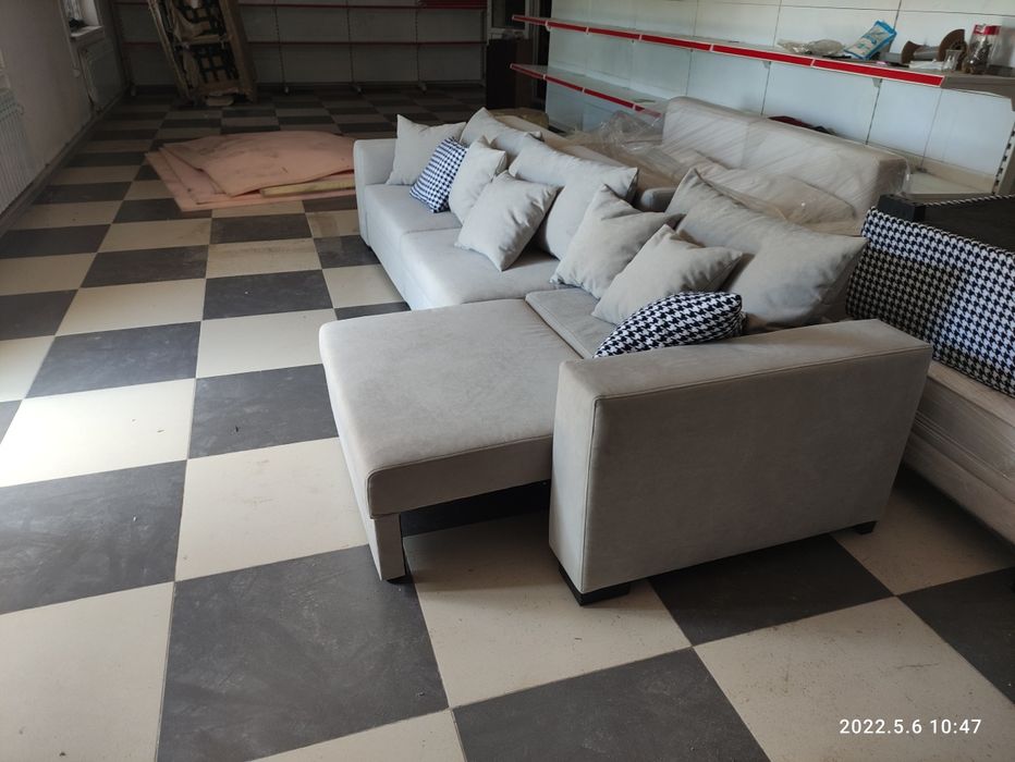 Мягкая мебель диван раскладной угловые на заказ новые дом кафе