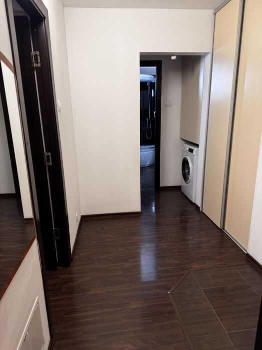 Inchiriez apartament!!