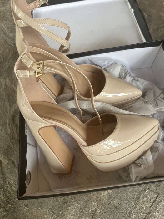 Дамски официални обувки