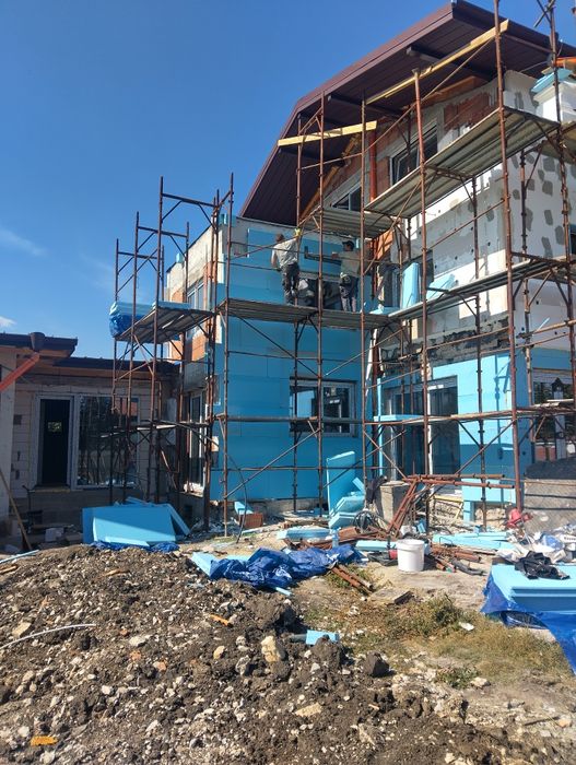 Строителни услуги!Топлоизолация! Ремонт на покриви!