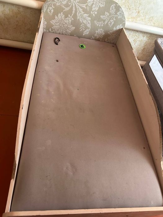 Продам кровать буу