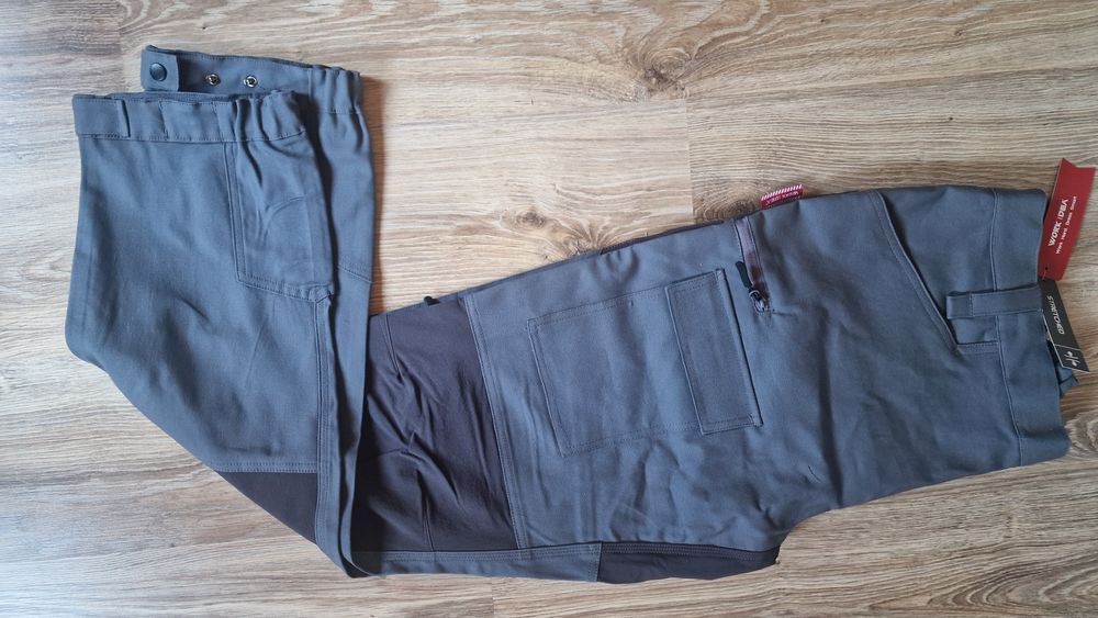 Pantaloni de lucru sau drumeție