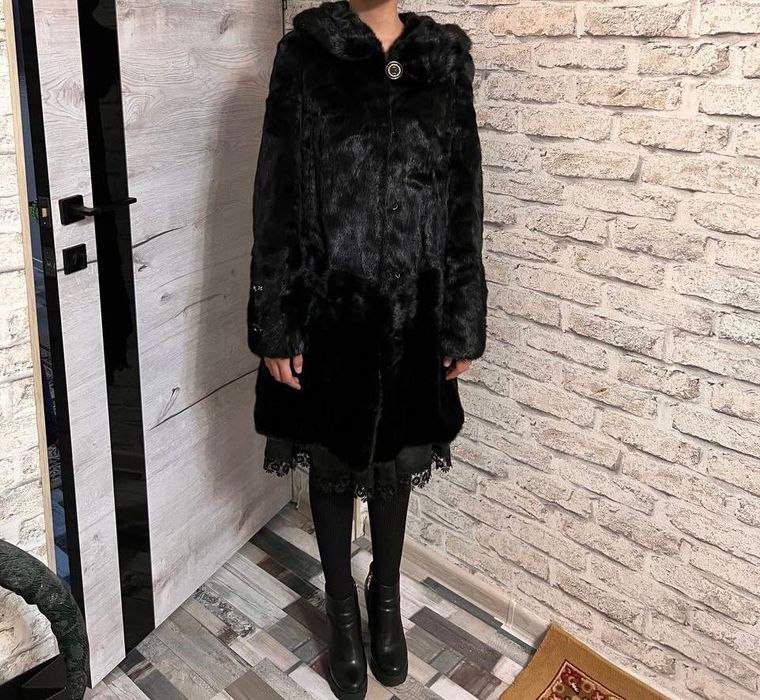 Шуба почти новая