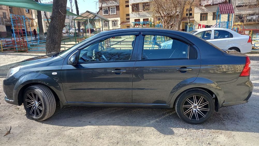 Nexia 3 avtomat holati ideal