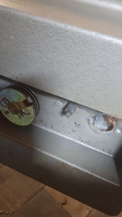 Продам сейф без замка