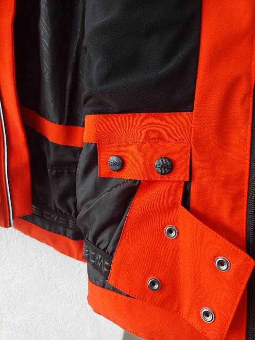 Ски яке CMP носено един сезон