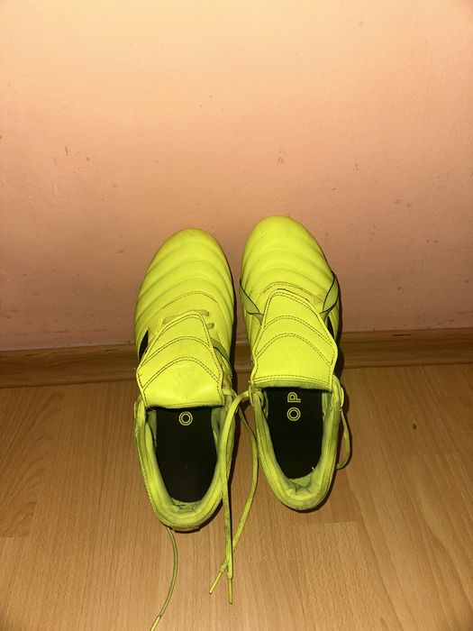 Ghete cu filet. Adidas copa