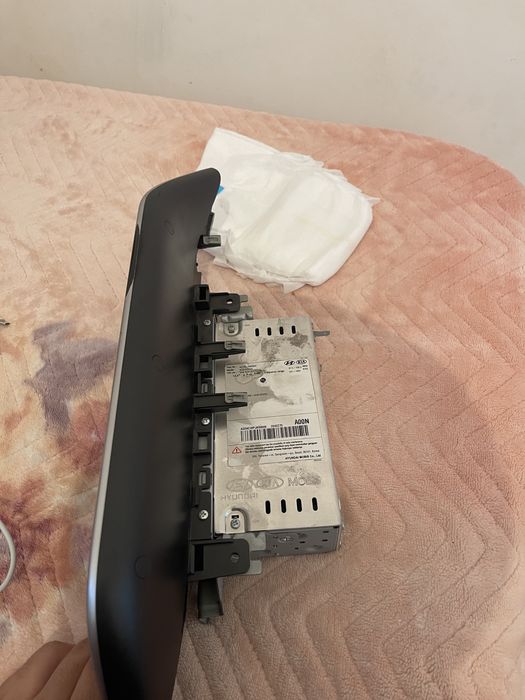 магнитола от Hyundai mobis Co ltd