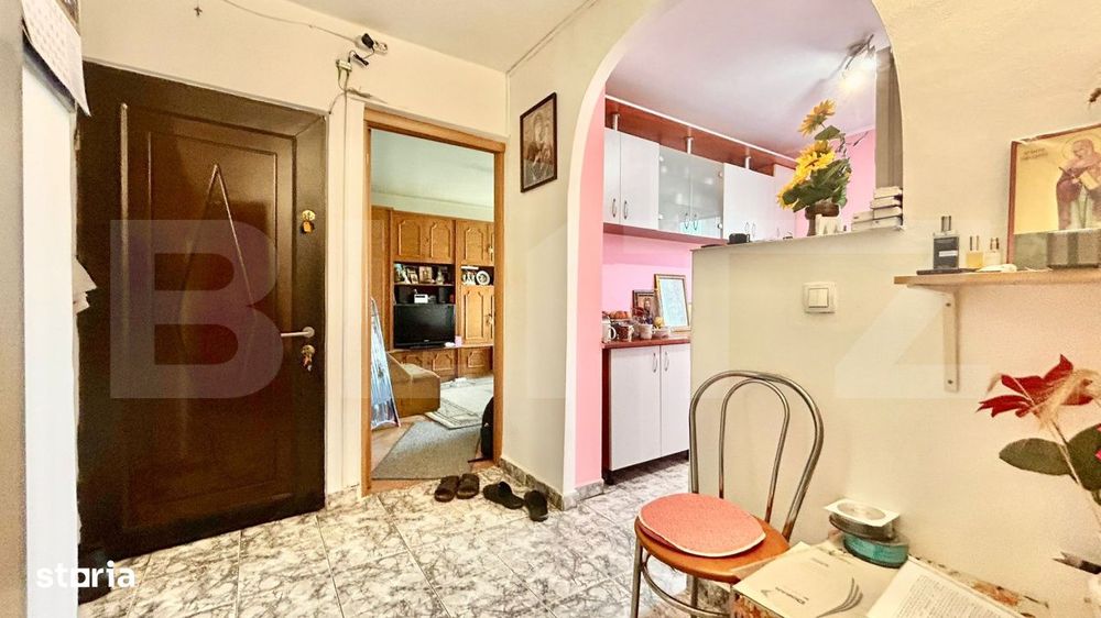 Apartament 2 camere, decomandat, Nufarul