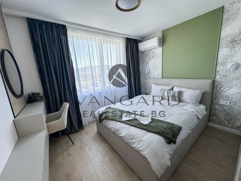 Продава се Тристаен апартамент в Пловдив, Тракия - 110 кв.м за 921 €/кв.м - Снимка #2